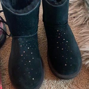 Black kid Ugg’s